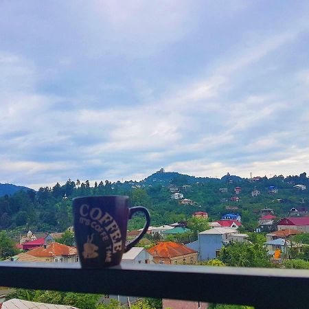 Hotel Progress バトゥーミ エクステリア 写真